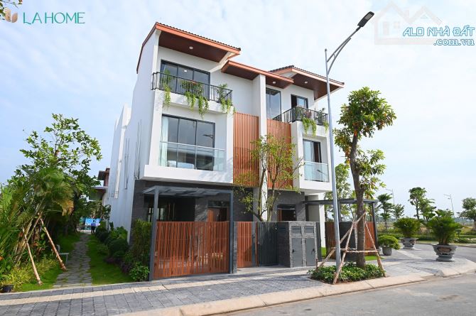 Bán Nhà Phố Mặt Tiền Kinh Doanh 3 Tầng Giá 3,5 ty/Căn diện tích 80m2 , sổ hồng riêng
