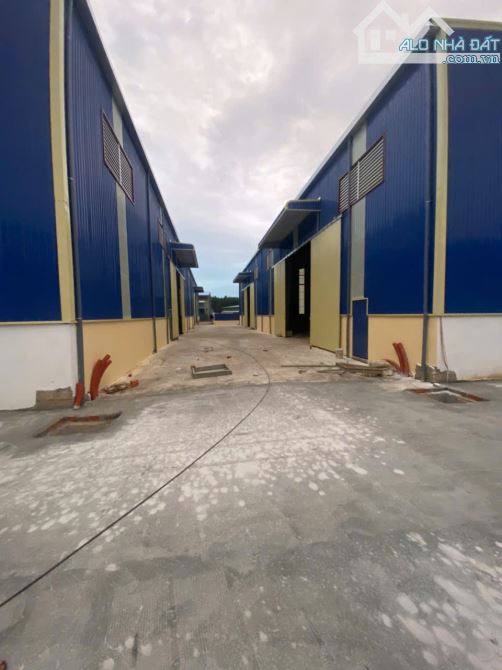 Bán kho xưởng 8000m2 trong KCN Bến Lức, Long An