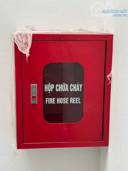 BÁN CCMN ROYAL CITY THANH XUÂN 300m x 8 TẦNG 60 PHÒNG DOANH THU 4TỶ NĂM GIÁ 70 TỶ