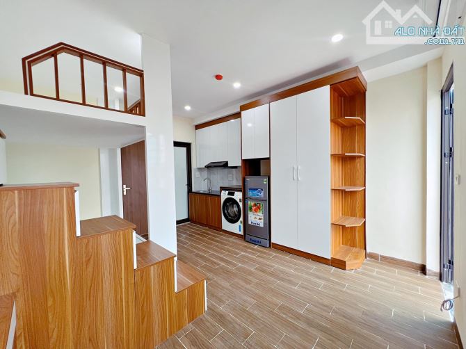 Siêu tòa CCMN gần ĐH Thủy Lợi 81m2x8T thang máy 28PKK, dòng tiền 120tr/th giá 25 tỷ