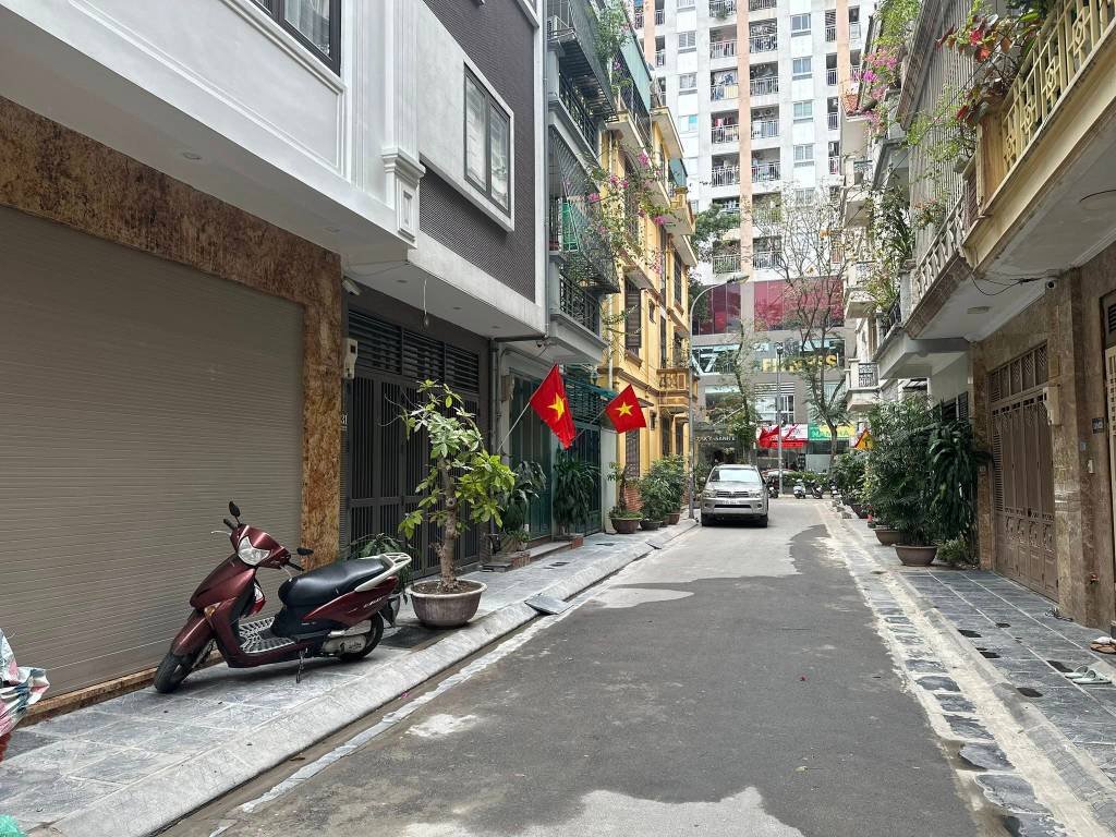 BÁN NHÀ LIỀN KỀ KĐT ĐỊNH CÔNG, HOÀNG MAI, 80M2 5 TẦNG, GARA Ô TÔ, KINH DOANH SẦM UẤT