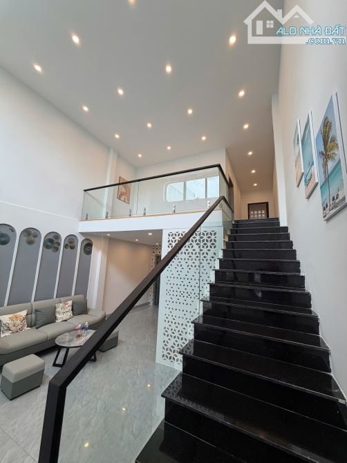 DUY NHẤT 1 CĂN GIÁ TỐT KHU VỰC MÂN THÁI- DT 75m2 CÓ NHÀ 2 TẦNG
