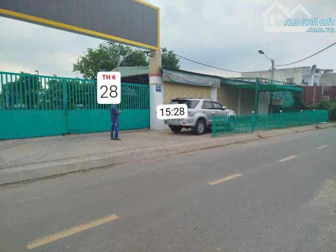 XƯỞNG 3 MẶT TIỀN XE CONTAINER - TTN10 - HÓC MÔN - 4200m2 - 1000m2 THỔ CHỈ 30 Tỷ