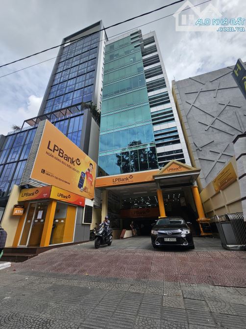 Khan Hiếm bán Building MT Trần Quốc Thảo. DT 14x29m 2 Hầm 10 Tầng Mới 90%. Chỉ 280 Tỷ