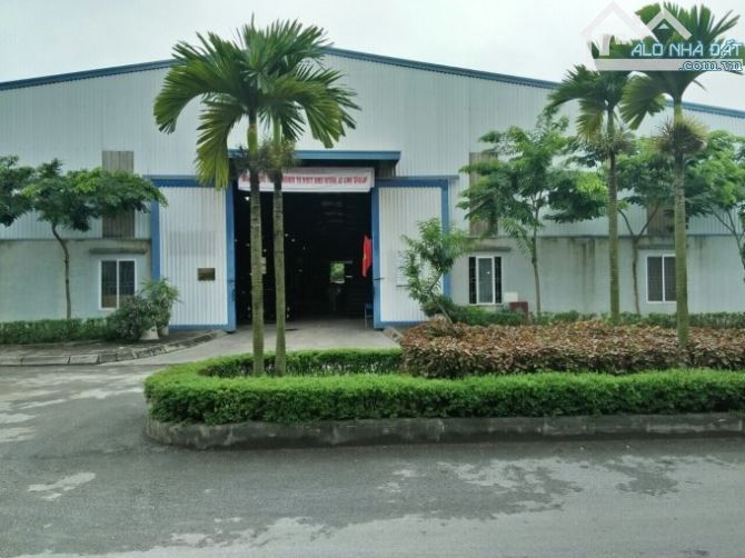 Bán nhà máy sản xuất 7800m² đang có sẵn dây chuyền sx tại KCN Quang Minh, Mê Linh, Hà Nội.