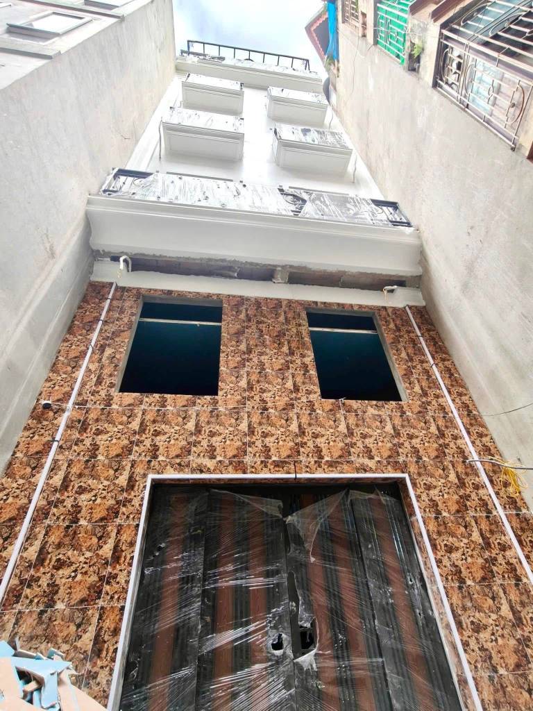 BÁN TÒA CHDV MINH KHAI HAI BÀ TRƯNG, 100M2 7 TẦNG THANG MÁY, 21 PHÒNG KHÉP KÍN CHO THUÊ FULL