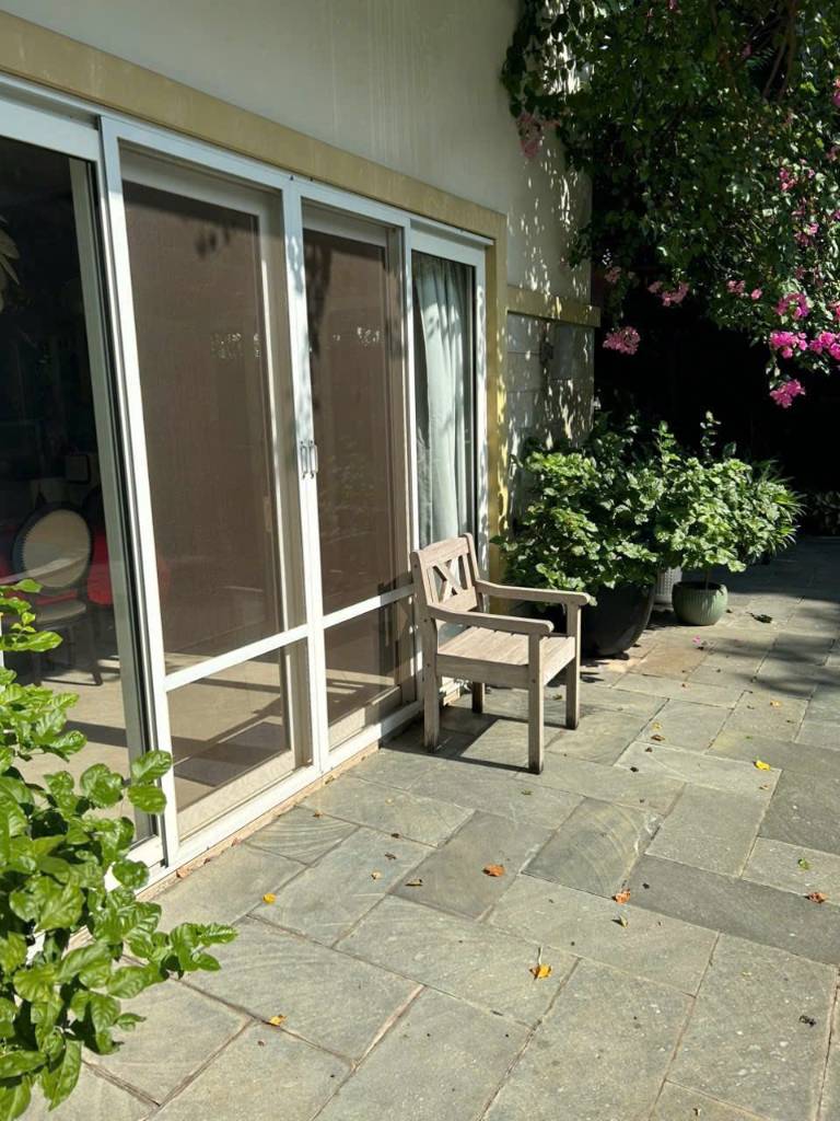 Biệt thự Nguyễn Văn Hưởng Thảo Điền Quận 2, DT 651m² 3 tầng hồ bơi, giảm sốc còn 115 tỷ