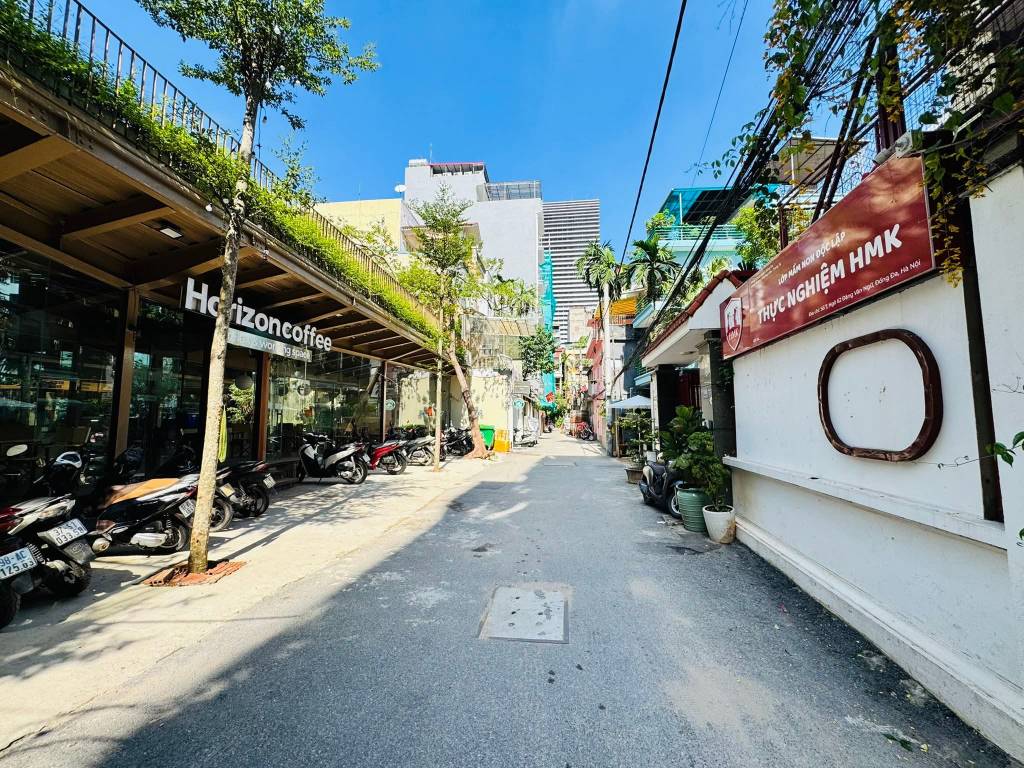 BÁN NHÀ ĐẶNG VĂN NGỮ ĐỐNG ĐA, 106M² MẶT TIỀN 6,7M, ĐƯỜNG Ô TÔ TRÁNH, GIÁ CHỈ 34.9 TỶ