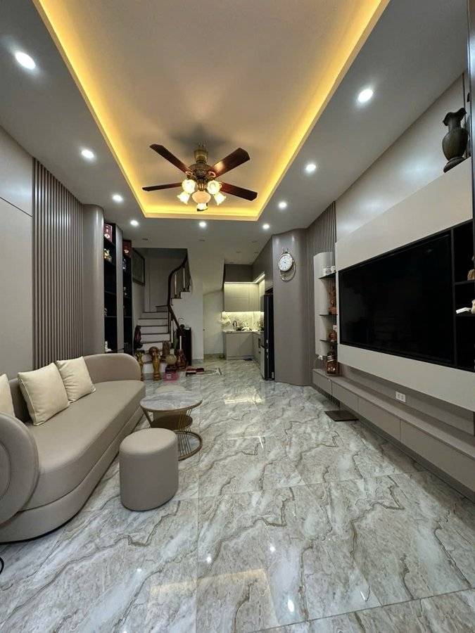 BÁN NHÀ BẠCH MAI, HAI BÀ TRƯNG, HOA HẬU LÔ GÓC, NHÀ ĐẸP Ở NGAY, SỔ VUÔNG NỞ HẬU