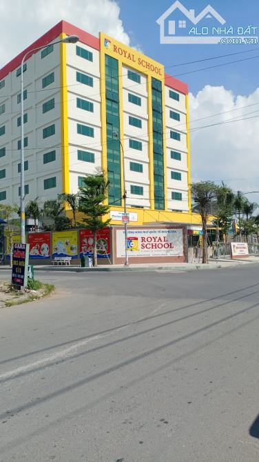 Ngộp nặng,Gấp bán, Mặt tiền đường, KDC Nam Hùng Vương, Bình Tân, 247m2, nở hậu, nhỉnh 13tỷ