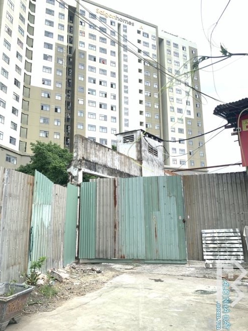 NHÀ XƯỞNG HƯƠNG LỘ 2, GẦN 1.000 M2 FULL THỔ,CHO THUÊ 150TR. GIÁ BÁN GẤP CHỈ 30TR/M2