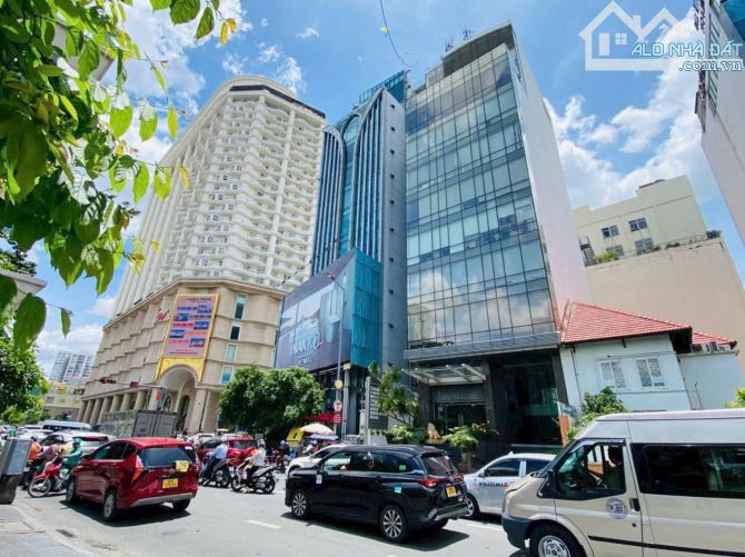 Bán Tòa Nhà Văn Phòng 111 Đường Lý Chính Thắng Quận 3.KC:H+12L.Giá 350 tỷ