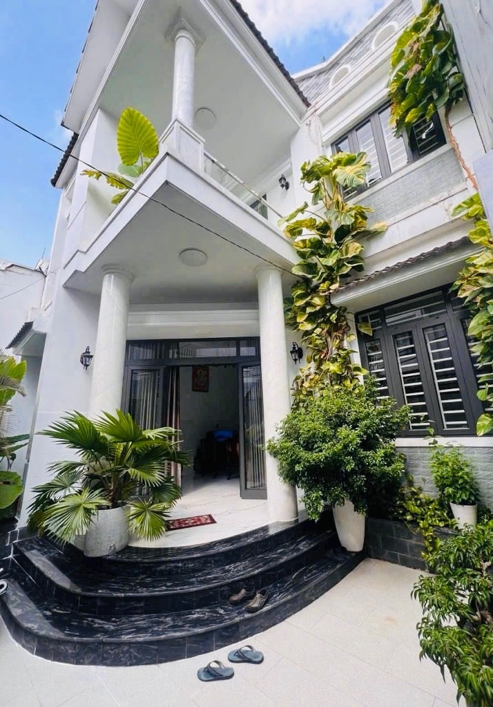 BÁN NHÀ PHÚ ĐỊNH QUẬN 8, DIỆN TÍCH 80M, NHÀ ĐẸP HẺM THOÁNG, GIÁ CHỈ 7,2 TỶ