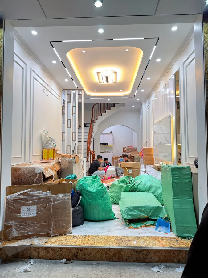 BÁN NHÀ HỒNG MAI, HAI BÀ TRƯNG, LÔ GÓC, NỞ HẬU, GIÁ CỰC TỐT, CHỈ 13,6 TỶ