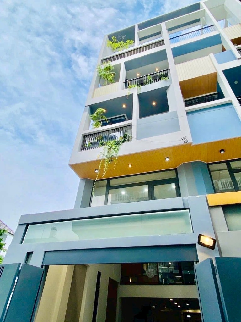 NGỢP BANNK, BÁN NHÀ 5 TẦNG LÊ ĐỨC THỌ, GÒ VẤP, HẺM XE HƠI, 4x16M, GIÁ RẺ 8 TỶ 65