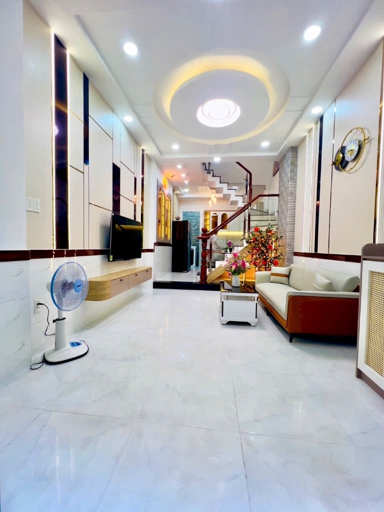 BÁN NHÀ QUANG TRUNG GÒ VẤP, NHÀ ĐẸP 2 TẦNG, DT 3,6X10M, GIÁ 4,5 TỶ