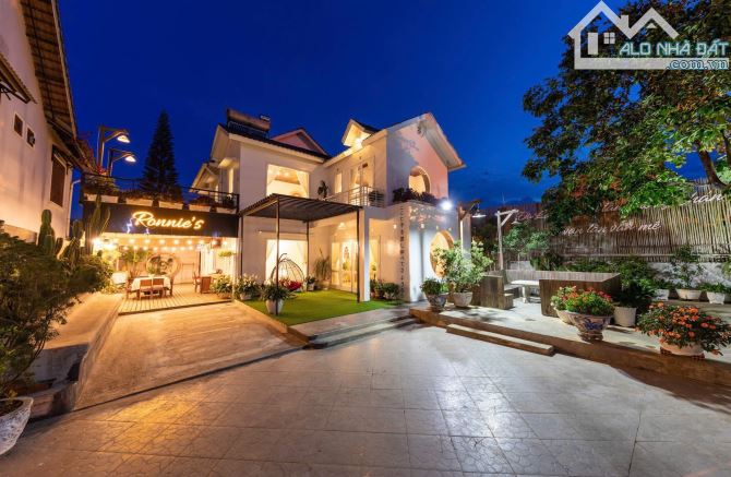 VILLA SÂN VƯỜN MẶT TIỀN VẠN HẠNH 378M GIÁ 34 TỶ
