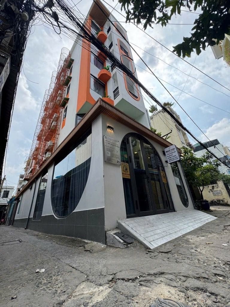 BÁN TOÀ CHDV PHẠM VĂN BẠCH, TÂN BÌNH, 6 TẦNG, HDT 77TR/THÁNG, GIÁ 21 TỶ NHỈNH CHỐT