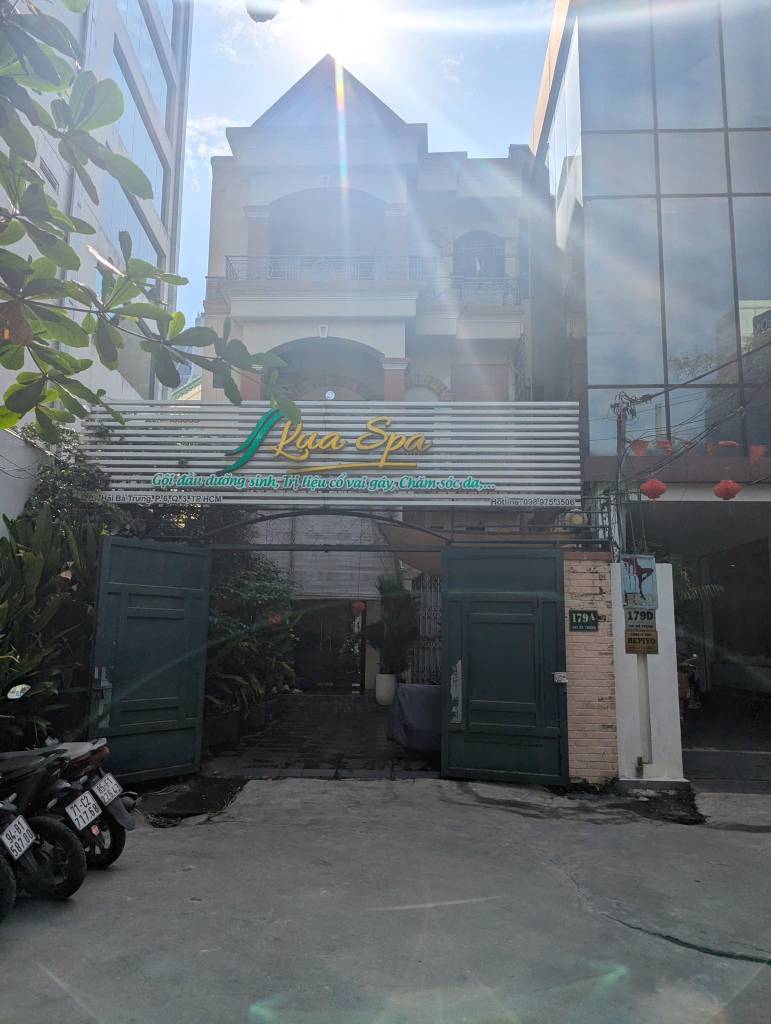 BÁN NHÀ ĐƯỜNG HAI BÀ TRƯNG, TRUNG TÂM QUẬN 3, DT 212M² 3 TẦNG, GIÁ GIẢM 9 TỶ