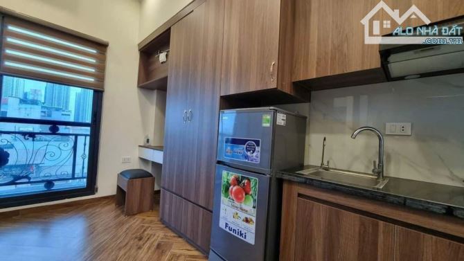 Chung cư mini 9 tầng 2 thang máy, ô tô 7 chỗ vào nhà, nhà mới 39 phòng full nội thất doanh