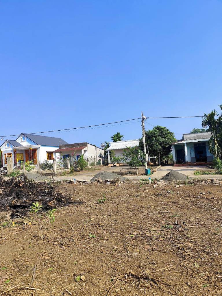 Bán đất Phú Trung Phú Riềng Bình Phước 200m² có 100m thổ cư giá rẻ