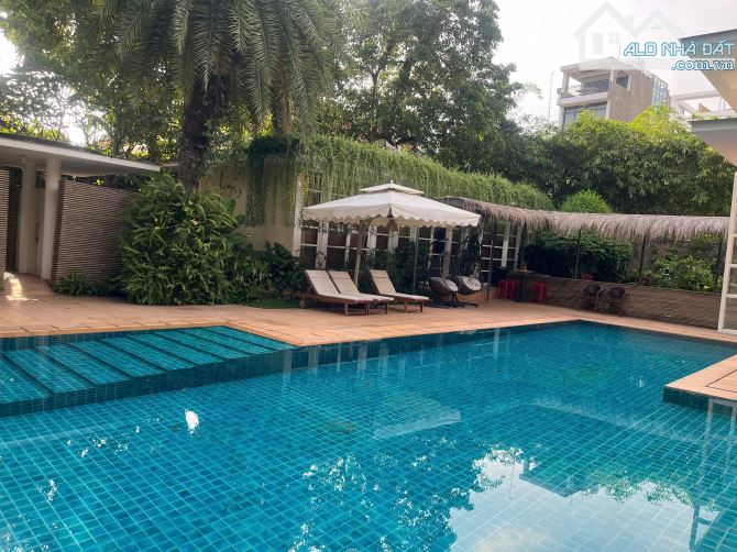 Bán biệt thụ MT Trần Quốc Thảo Phường 6 Quận 3, DT 22x27m 3 Lầu Mới Chỉ 150 Tỷ