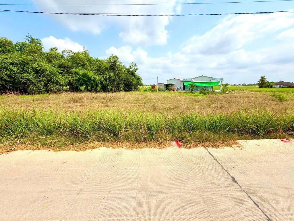 Bán nền thổ tại xã Nhựt Tảo Tỉnh Tây Ninh, dt 5x24m, kế ubnn trường học