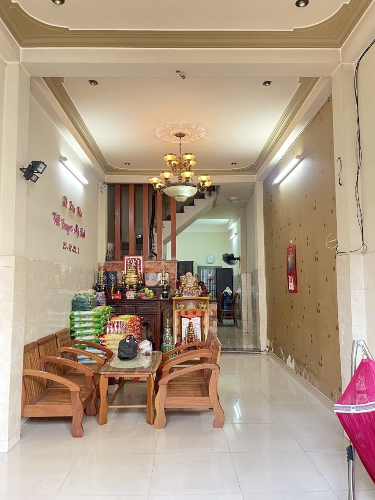 BÁN NHÀ MẶT TIỀN LÊ SAO PHÚ THẠNH, TÂN PHÚ, DT 59M² 4 TẦNG, 5PN 4WC, ĐƯỜNG 16M VỈA HÈ, GIÁ 9.5 TỶ TL