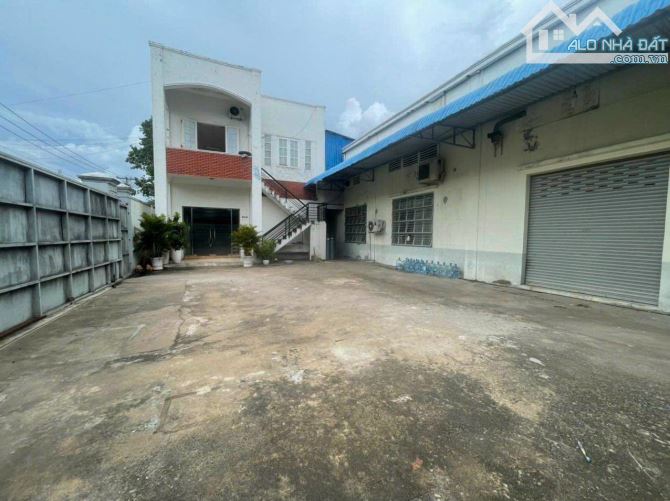 Bán Nhà Xưởng 1060m2 Lê Văn Khương, DT: 38x28m vuông vức, giá 28 tỷ tl