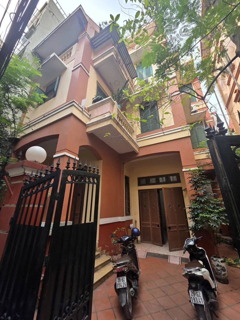 BÁN BIỆT THỰ LẠC LONG QUÂN, 120M² 4 TẦNG MT 9,3M, Ô TÔ TRÁNH, NGÕ THÔNG GẦN HỒ TÂY, 36 TỶ