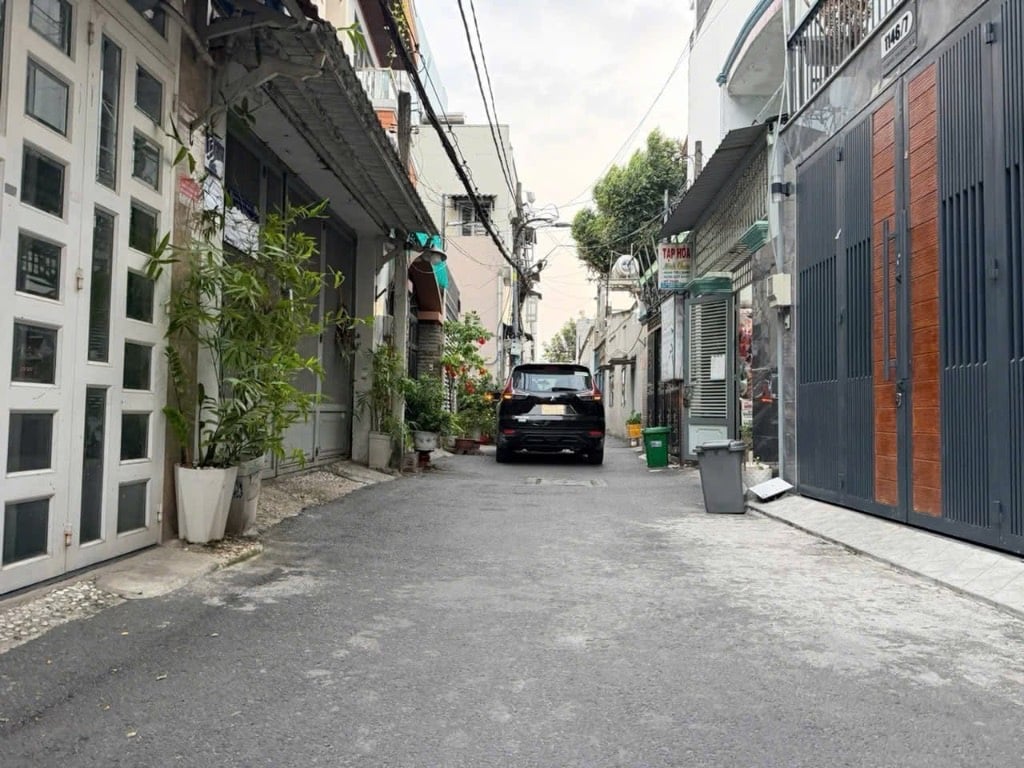 BÁN NHÀ QUANG TRUNG, GÒ VẤP, HẺM XE HƠI 1 TRỤC, DT 48M2 2 TẦNG, GIÁ 5,5 TỶ