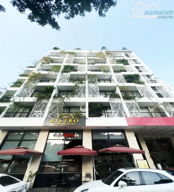 Bán Tòa Văn Phòng Mặt Phố Nguyễn Trung Trực, Ba Đình DT 279m2, 12T, MT 9.6m. Giá Cực Rẻ