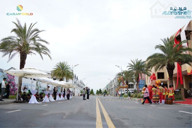 BÁN NHÀ PHỐ Carawolrd Cam Ranh CK :12%, + 12% = 24% Kh,Thanh toán sớm:Ck12%.không