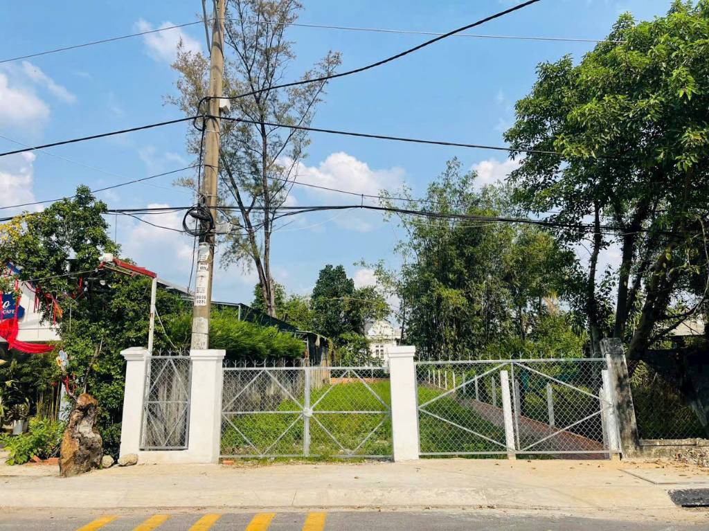 CHÍNH CHỦ BÁN NHANH LÔ ĐẤT ĐƯỜNG SỐ 35, THỊ TRẤN CỦ CHI, DT 320M2, SHR, GIÁ RẺ