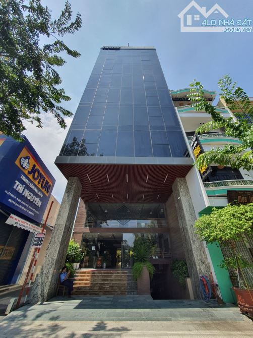 Bán Tòa Văn Phòng Mặt Phố Phan Huy Chú, Hai Bà Trưng DT 225m2, 9T, MT 8,8m