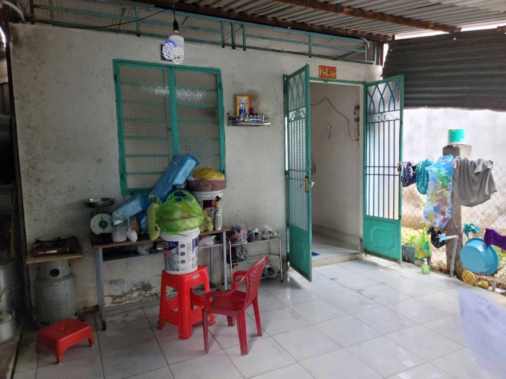 BÁN NHÀ NGUYỄN HỮU TRÍ, TRUNG TÂM BÌNH CHÁNH, 95M2 SỔ HỒNG, GIÁ CHỈ 2.35 TỶ