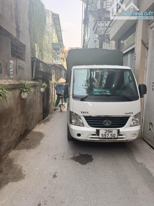 BÁN CCMN XÂY MỚI CẦU GIẤY, Ô TÔ 70M 7 TẦNG MẶT TIỀN 7M 16 PHÒNG KHÉP KÍN GIÁ 18TỶ