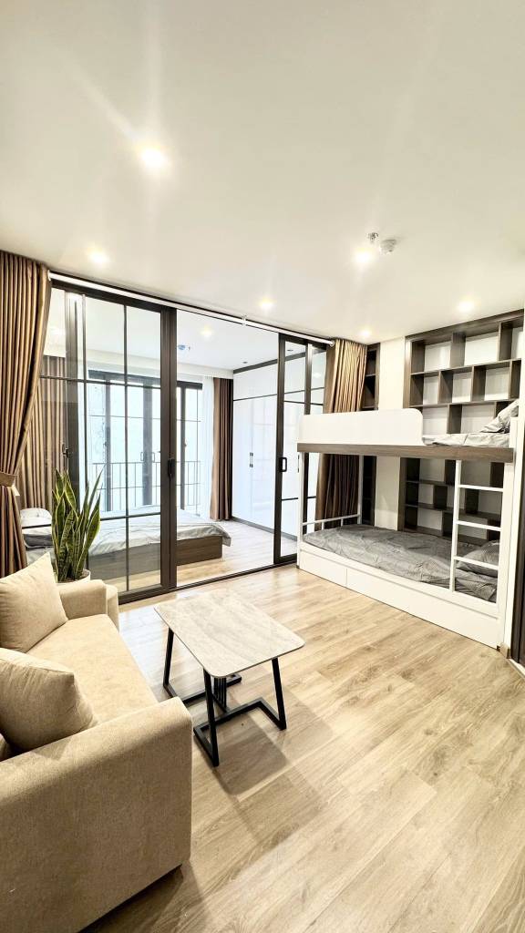 BÁN NHÀ ĐƯỜNG CHÙA QUỲNH, 75M2, 6 TẦNG, THANG MÁY, 9 CĂN HỘ CHO THUÊ.