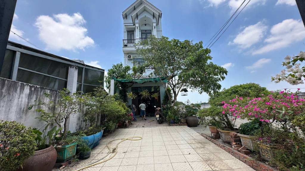 BIỆT THỰ MẶT TIỀN AN PHÚ ĐÔNG QUẬN 12, DT 442M² FULL THỔ CƯ, GIÁ 19 TỶ