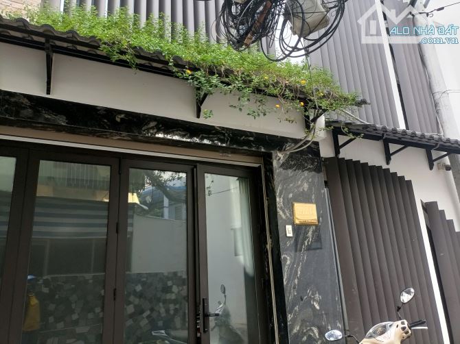 BÁN NHÀ HOÀNG VĂN THỤ, PHÚ NHUẬN – 83m² – 5PN – THANG MÁY-HXH- CHỈ 15.1 TỶ