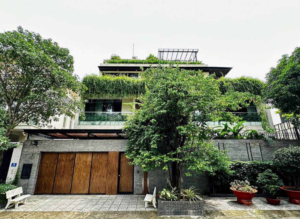Bán biệt thự vip khu Compound MT Xuân Thủy, Thảo Điền, 18x25m CN 380m, giá 85 tỷ