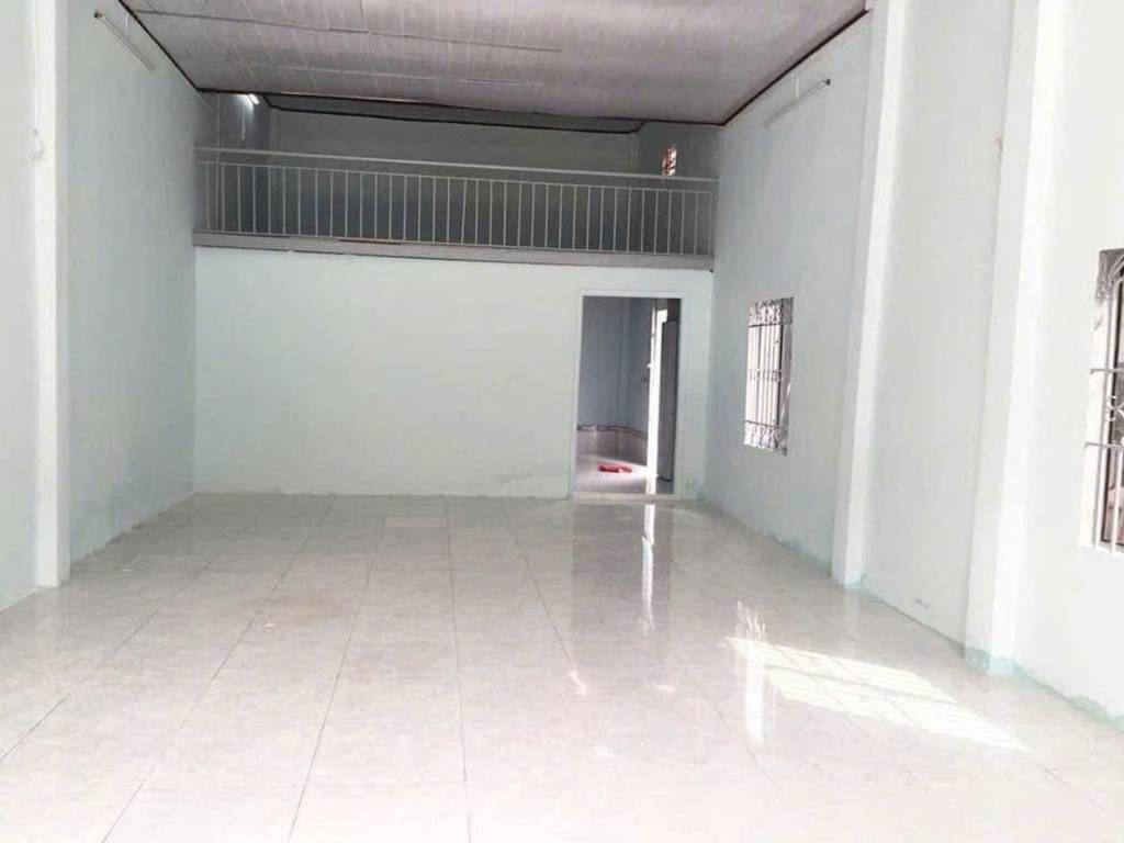 BÁN ĐẤT TÔ HIỆU, TÂN PHÚ, TẶNG NHÀ CẤP 4, HẺM NHỰA 8M, DT 80M² NGANG 5M, CHỈ 8 TỶ TL