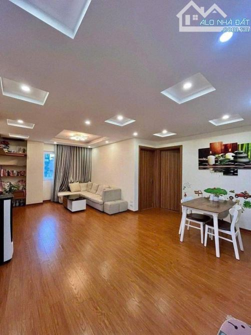 Bán căn hộ KĐT Nam Cường Cổ Nhuế 75m2 2PN 2VS 5.5tỷ Căn góc, full nội thất