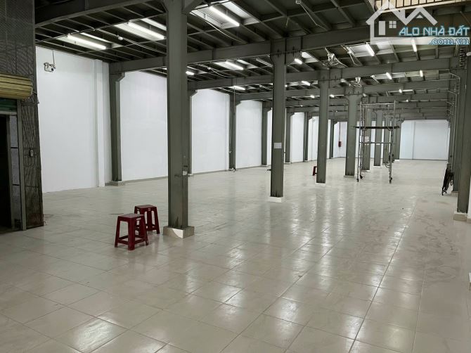 Bán Xưởng Đường Hương Lộ 2 Quận Bình Tân.DT:642m.Giá 35 Tỷ