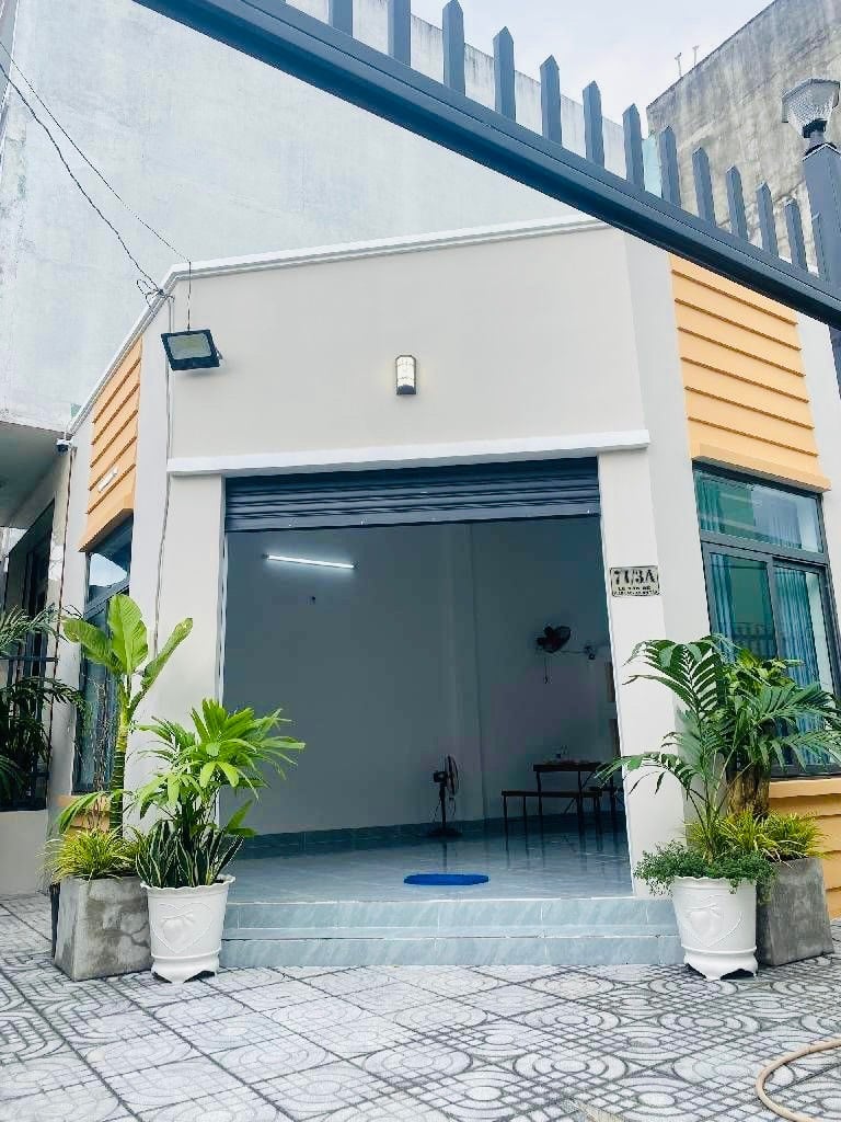 Bán nhà hẻm xe hơi Kinh Dương Vương, An Lạc, Bình Tân, 101m², đầy đủ nội thất, giá 5,3 tỷ