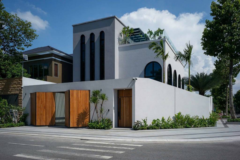 Bán biệt thự mặt tiền Xuân Thủy, Thảo Điền, Quận 2, 380m², 3 tầng, giá 85 tỷ