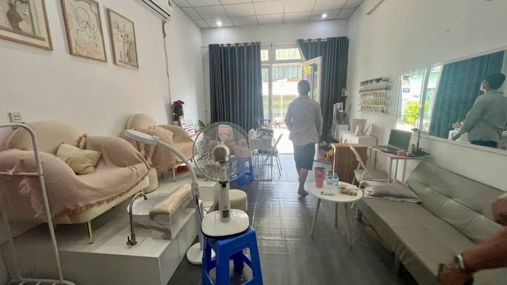 BÁN NHÀ MẶT TIỀN LONG TRƯỜNG, THỦ ĐỨC, KINH DOANH VIP, 76M2 NỞ HẬU, DÒNG TIỀN SẴN, CHỈ 5.2 TỶ
