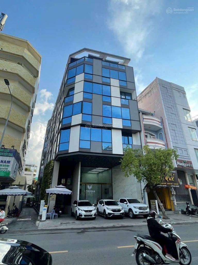 Bán nhà góc 2 mặt tiền Võ Thị Sáu Quận 3 7x15m 3 tầng HĐT 140tr/th, giá 37.9 tỷ