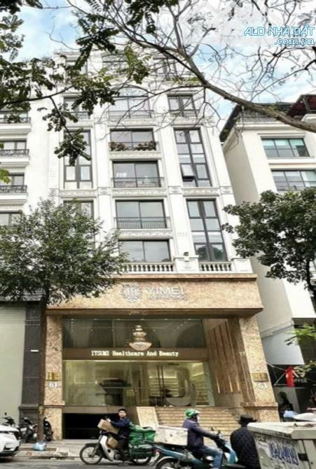 Bán Tòa Văn Phòng Mặt Phố Lê Văn Hưu, Hai Bà Trưng DT 197m2, 10T, MT 9.1m