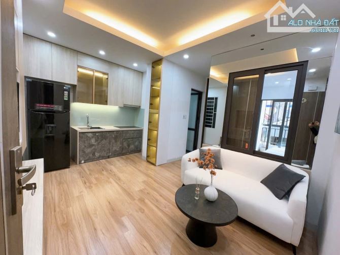 Bán căn hộ 335 Cầu Giấy 99m2 3pn 2vs 7.5ty tầng trung, hướng mát